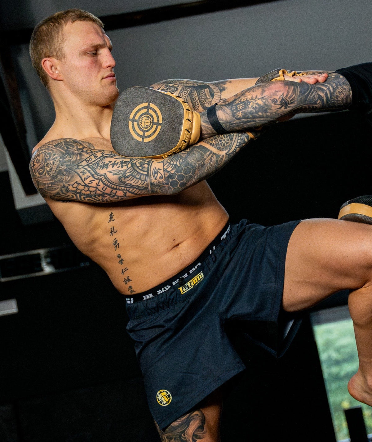 High Split MMA Shorts - Black