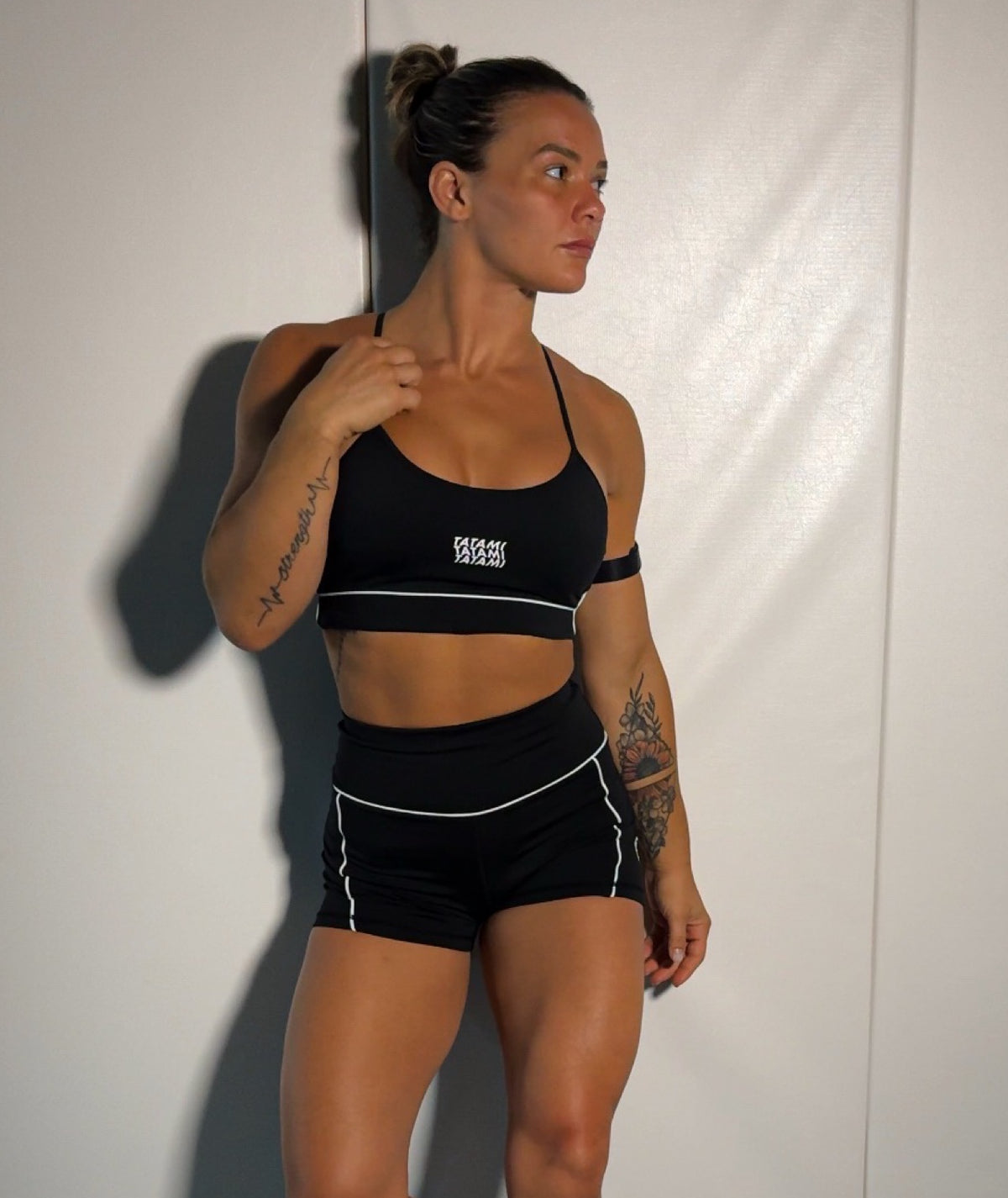 Ladies Contour Compression Shorts - Black