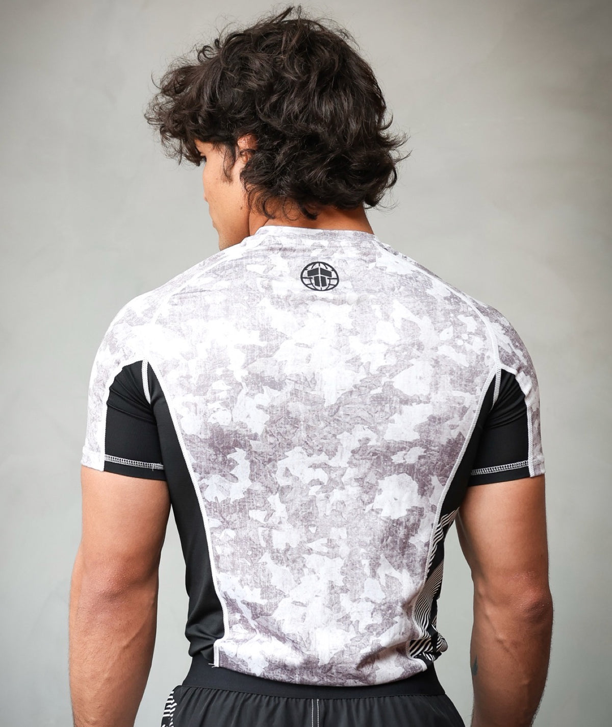 Eclipse Short Sleeve Rash Guard - Camo