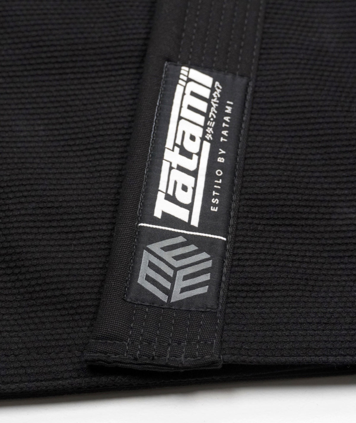 Estilo Black Label Gi - Black on Black