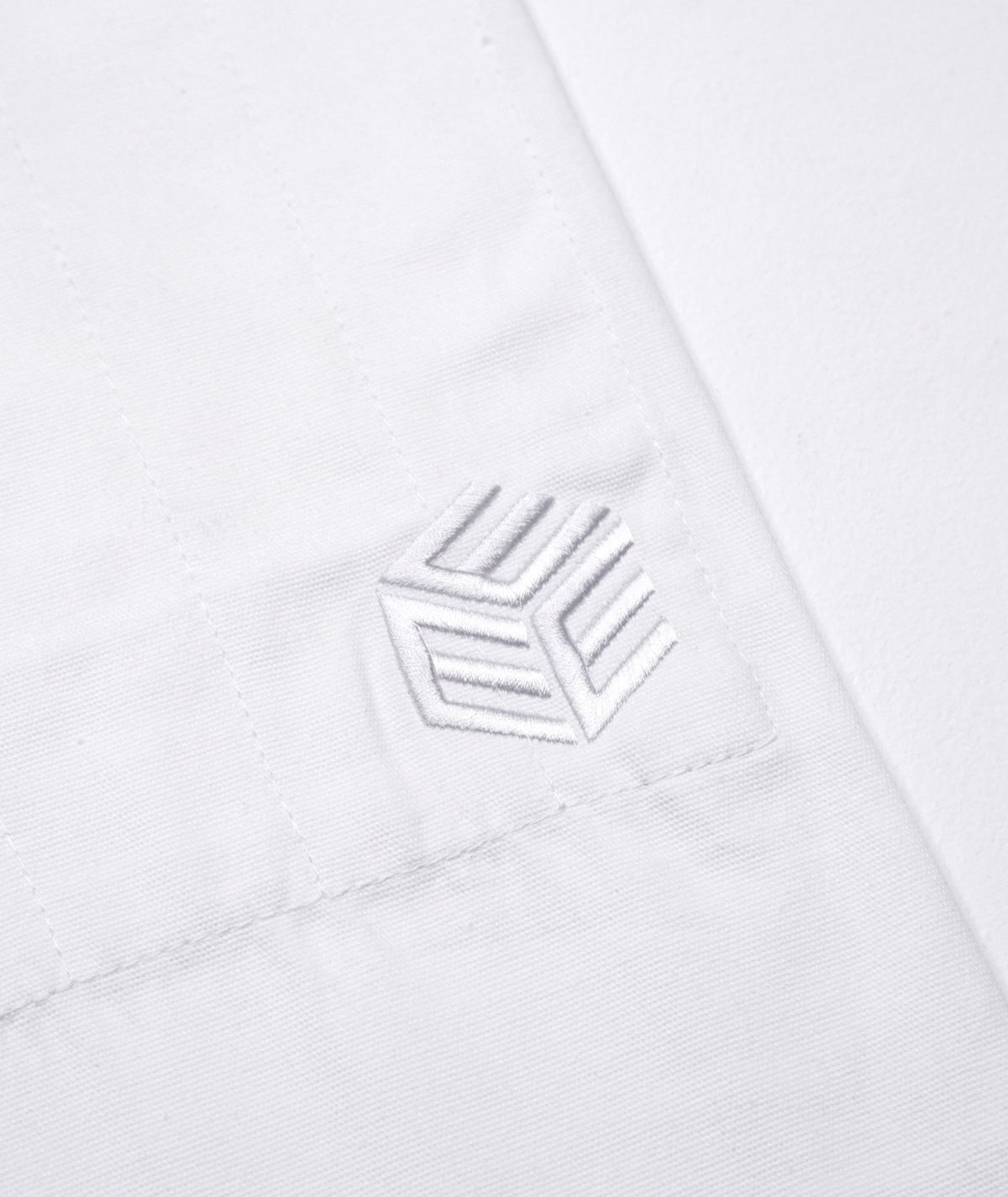 Estilo Black Label Gi - White on White